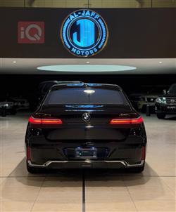 بي ام دبليو الفئة 7